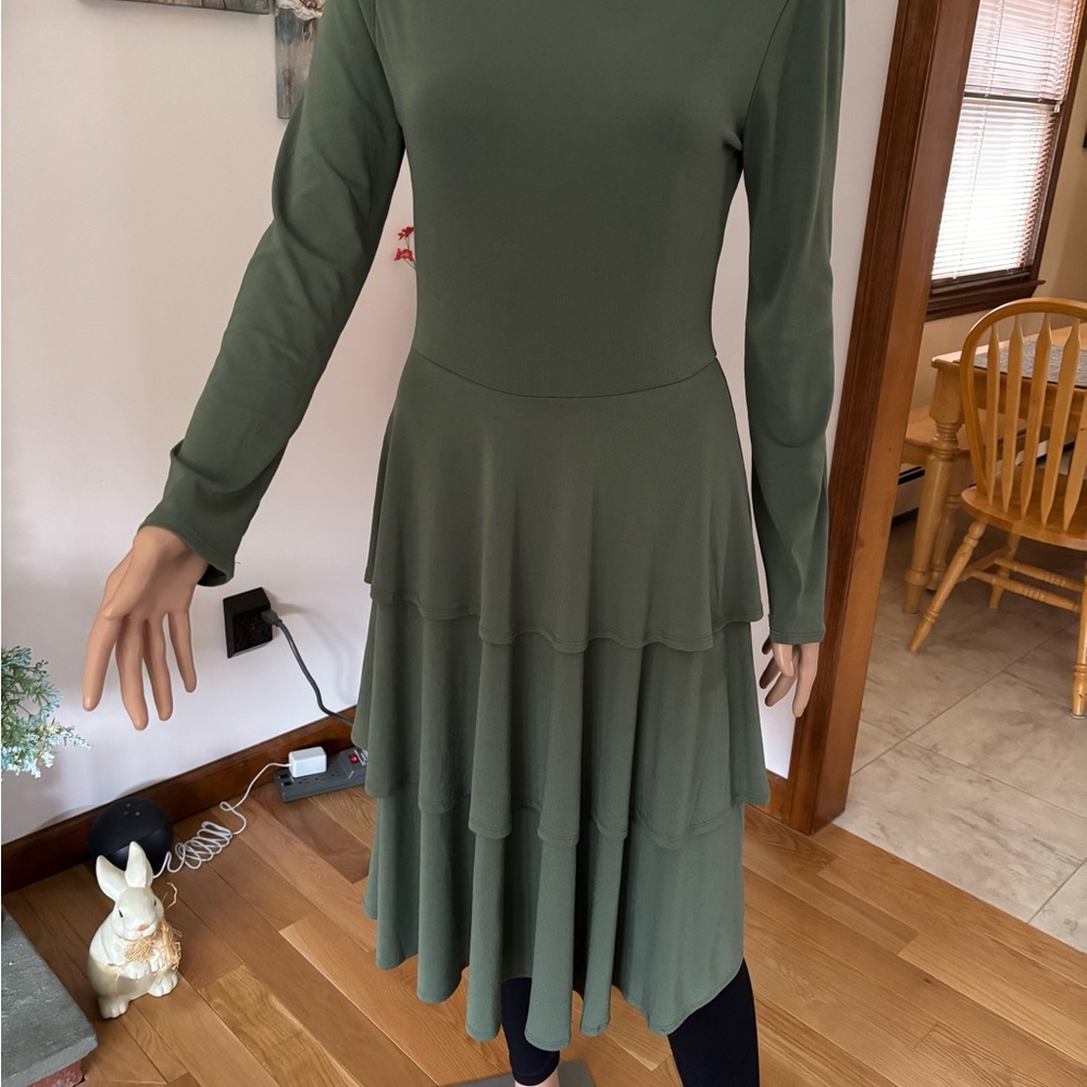Elegant Green Tiered Dress Georgia